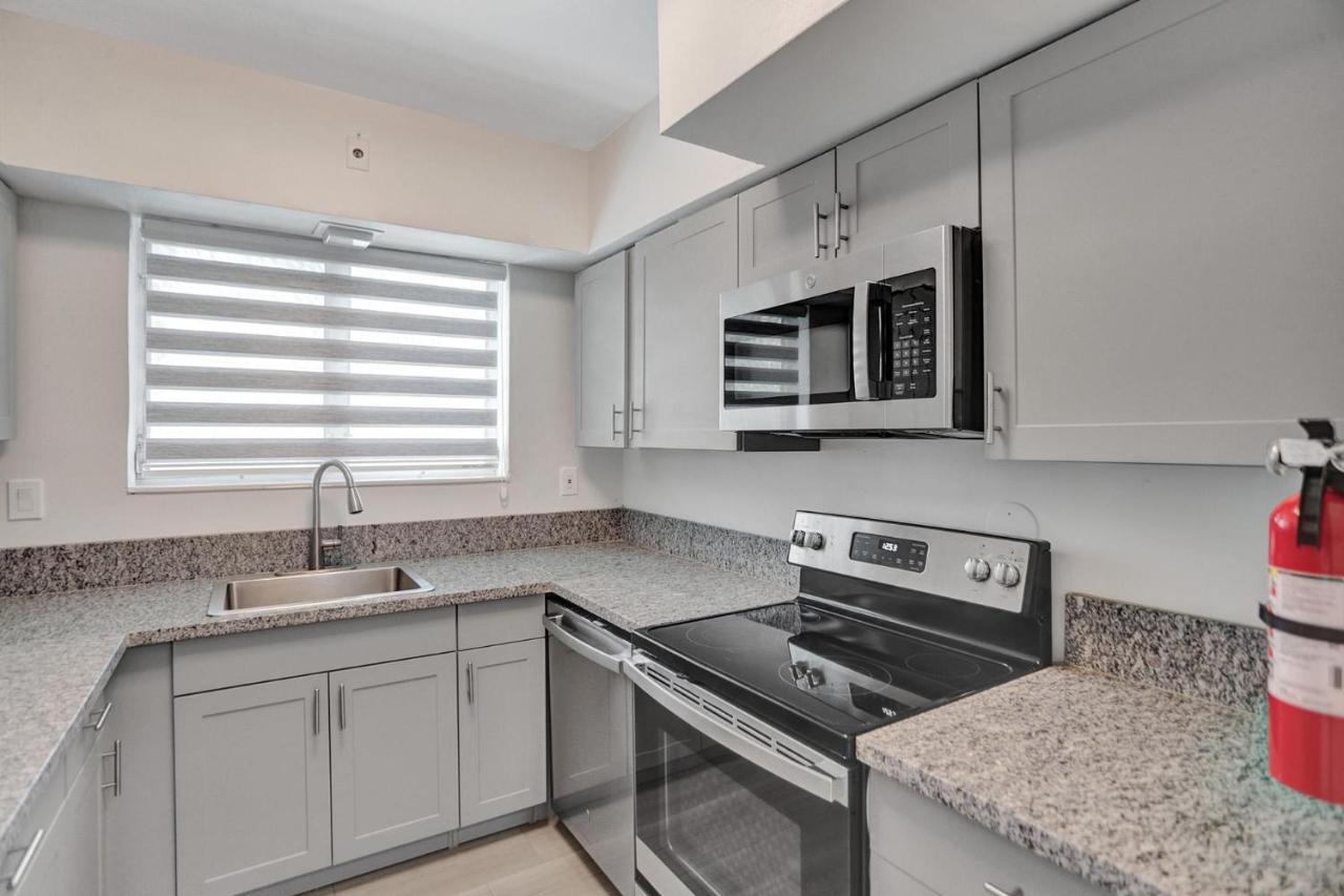 Bay Harbor Apartamento *